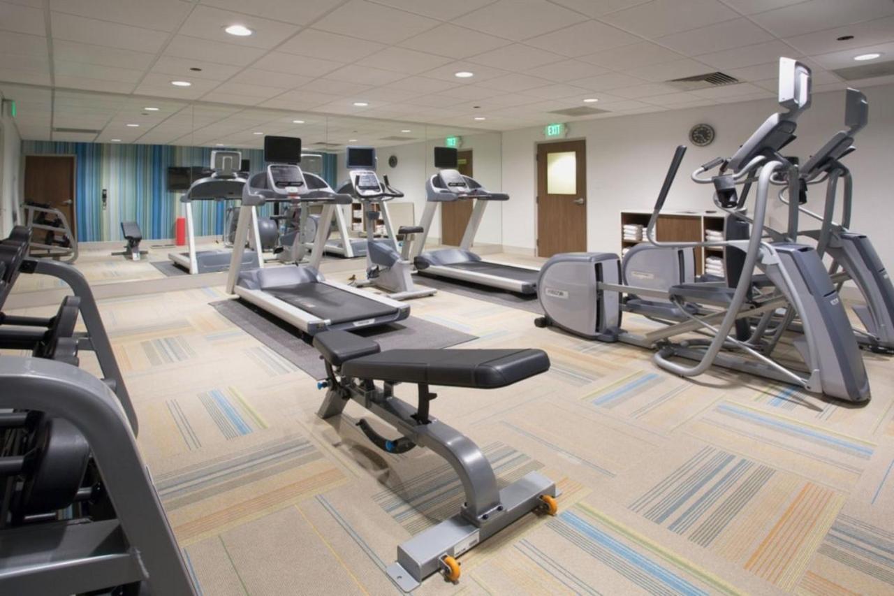 Holiday Inn Express & Suites - Glendale Downtown Extérieur photo