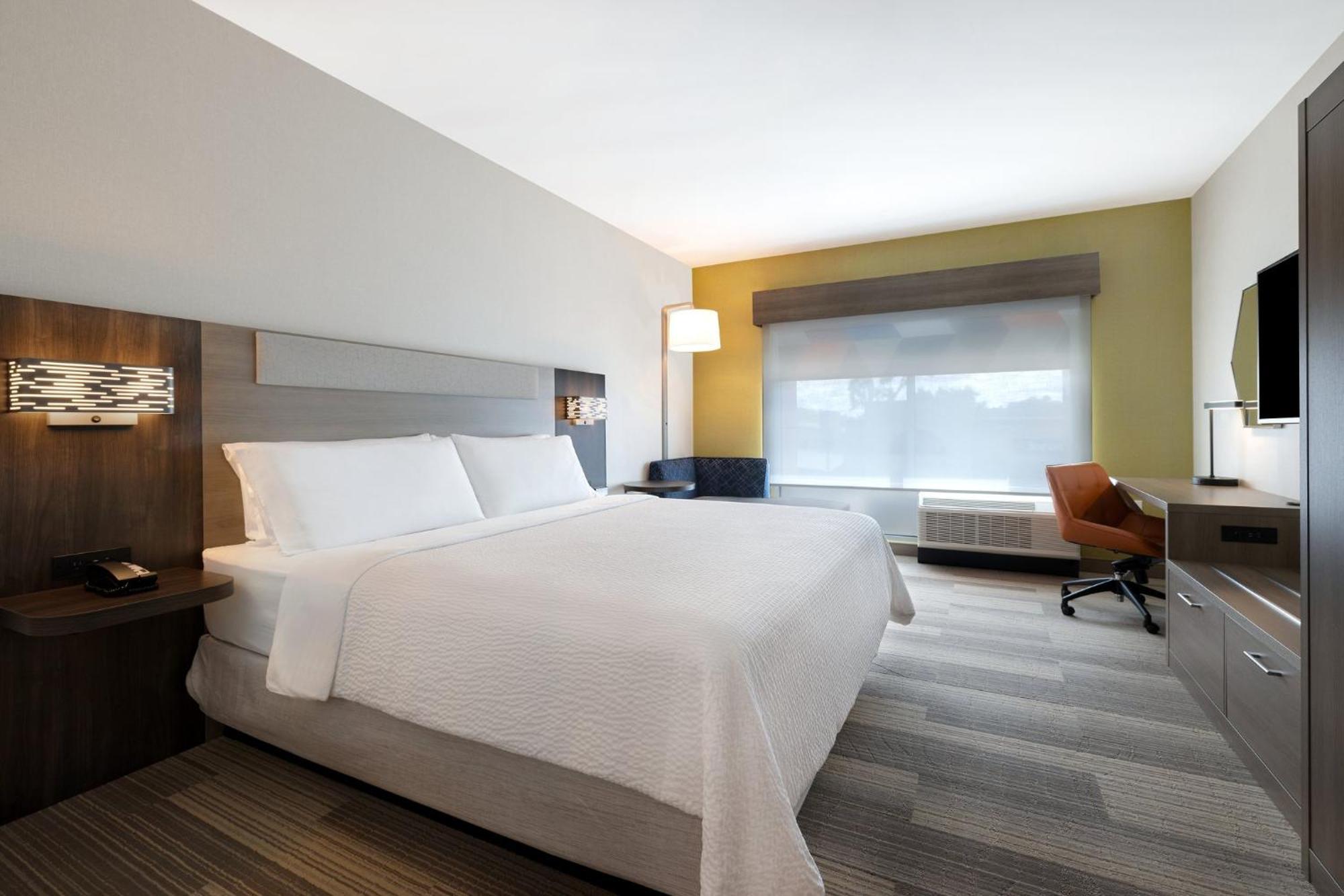 Holiday Inn Express & Suites - Glendale Downtown Extérieur photo